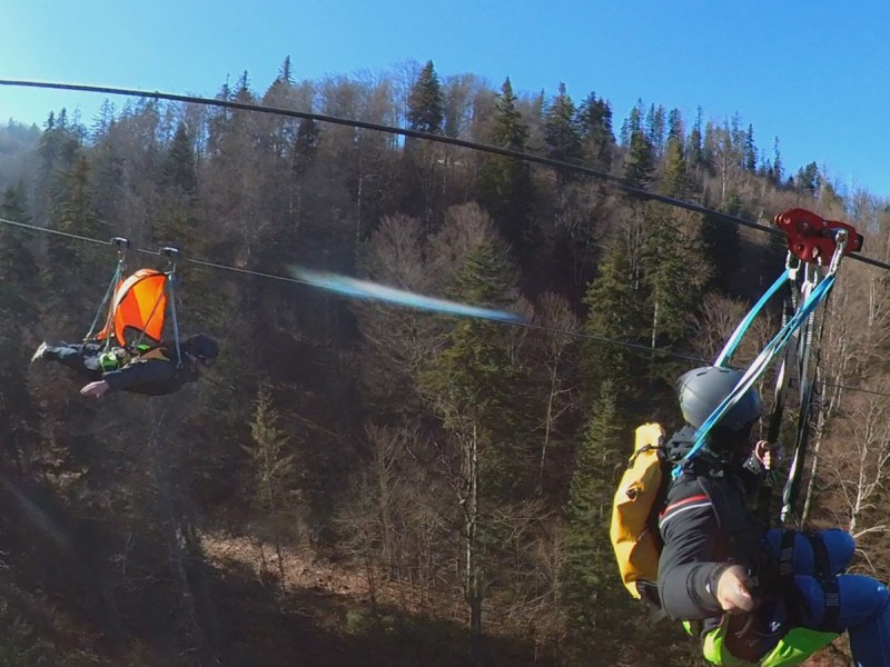 Mega Tiroliana Bucovina - Adventure on the largest zip line in Romania