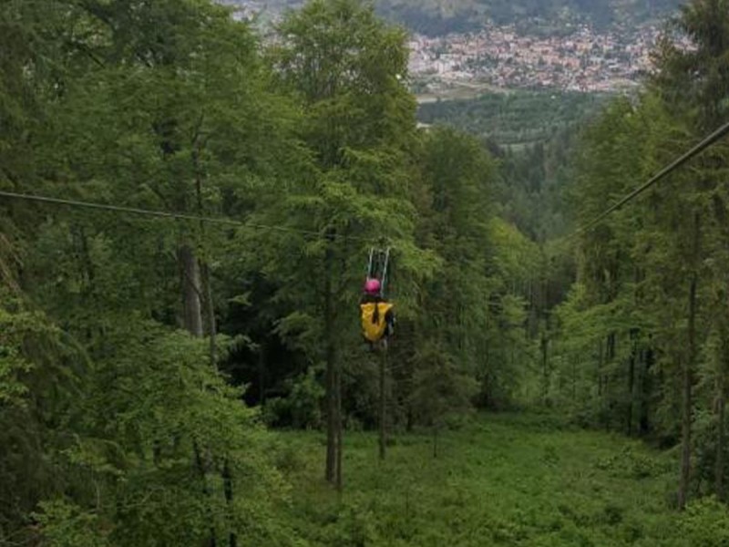 Mega Tiroliana Bucovina - Adventure on the largest zip line in Romania