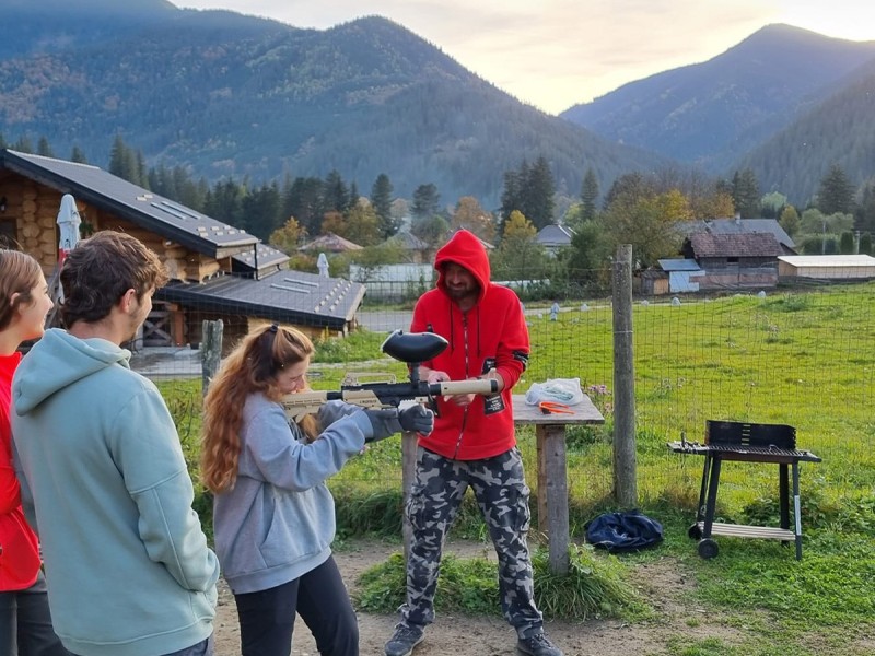 Vacanta de 3 nopti la Glamping in Bucovina, cu Mega Tiroliana, Rafting sau Caiac, Tir cu arma si Drumetie