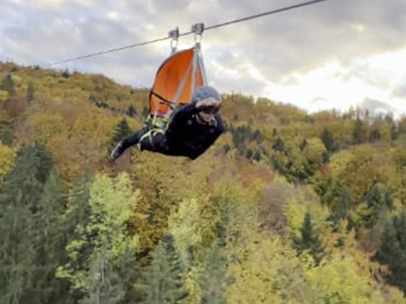 Mega Tiroliana Bucovina - Adventure on the largest zip line in Romania
