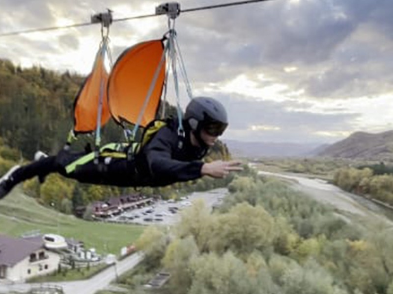 Mega Tiroliana Bucovina - Adventure on the largest zip line in Romania