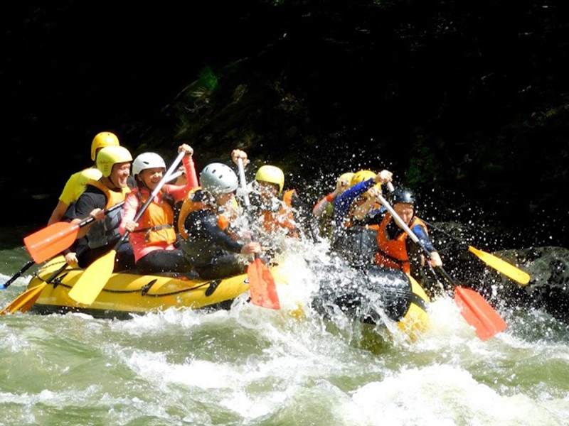 Aventura pe apa - Rafting pe raul Bistrita