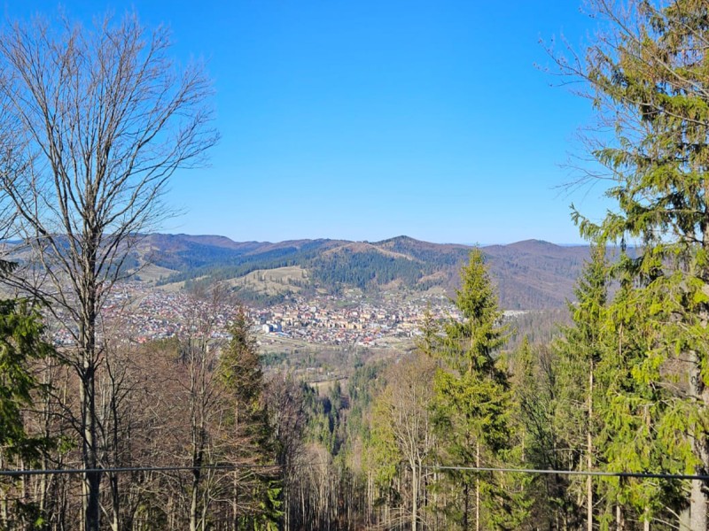Vacanta de 3 nopti la Glamping in Bucovina, cu Mega Tiroliana, Rafting sau Caiac, Tir cu arma si Drumetie