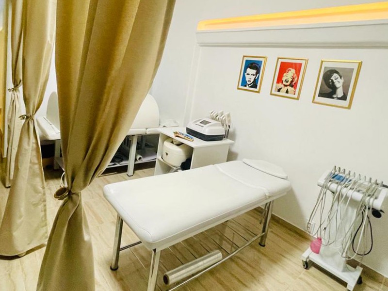 Masaj Indian in doi si impachetare cu crema, in Bucuresti