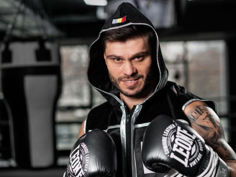 Sesiune individuala de box cu Bili Mustafa, in Bucuresti