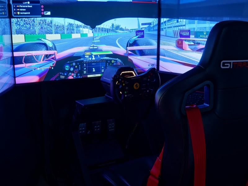 Car racing simulator in Cluj