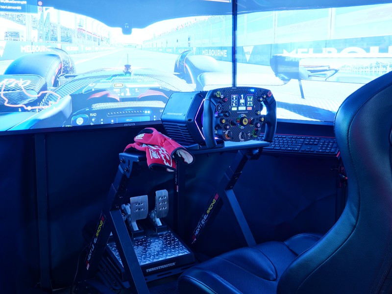 Car racing simulator in Cluj