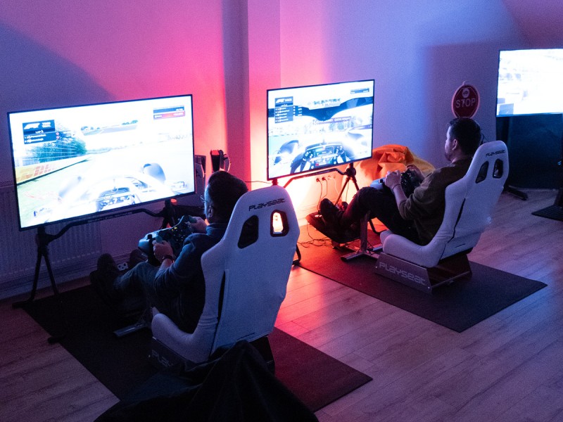 Car racing simulator in Cluj