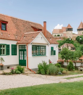 Escapada romantica in Sibiu - 2 nopti, mese incluse si sedinta foto