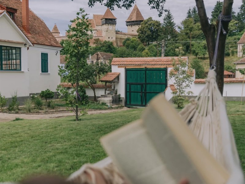 Vacanta de 2 nopti cu familia si o sedinta foto, in Sibiu