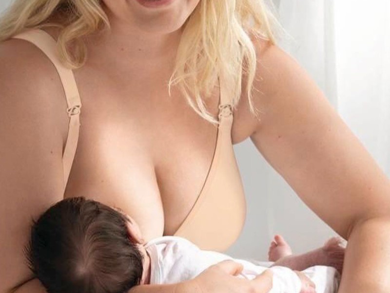 Breastfeeding consultation with Sorana Muresan, online or in Bucharest