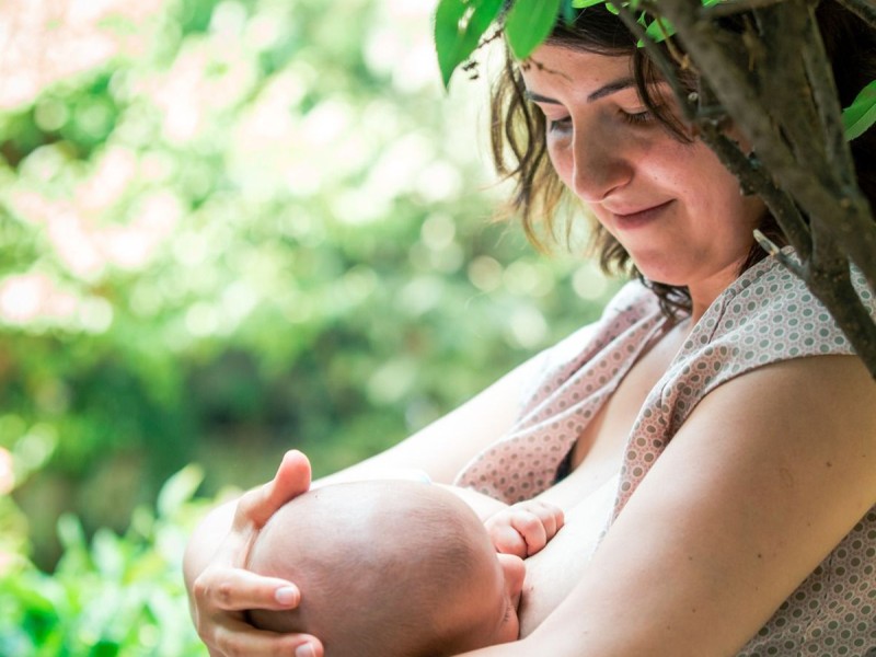 Breastfeeding consultation with Sorana Muresan, online or in Bucharest