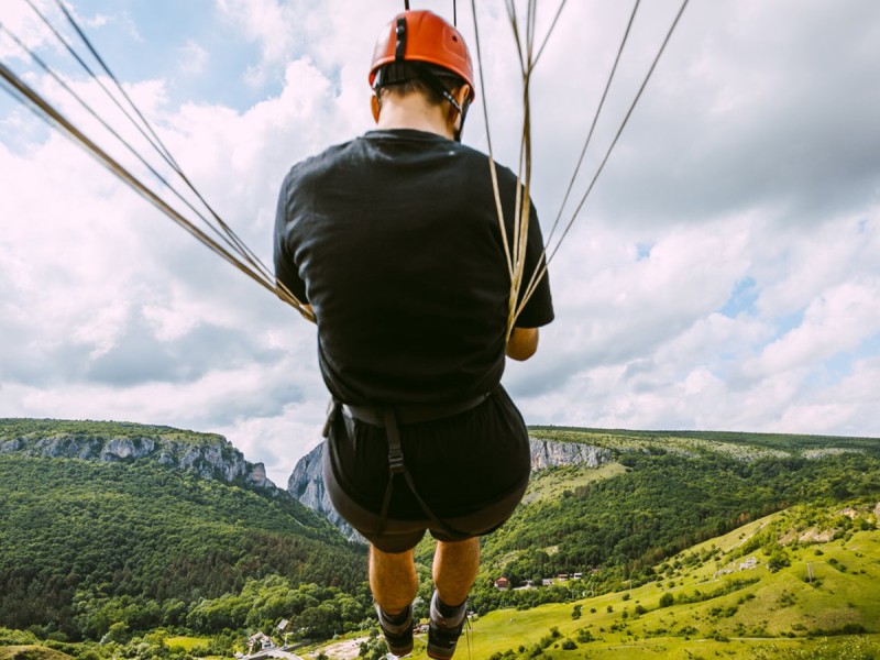 Adrenalina pe Tiroliana din Cheile Turzii