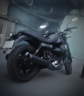 Rent a Moto Guzzi V7 - the classic collector's motorcycle in Bucharest
