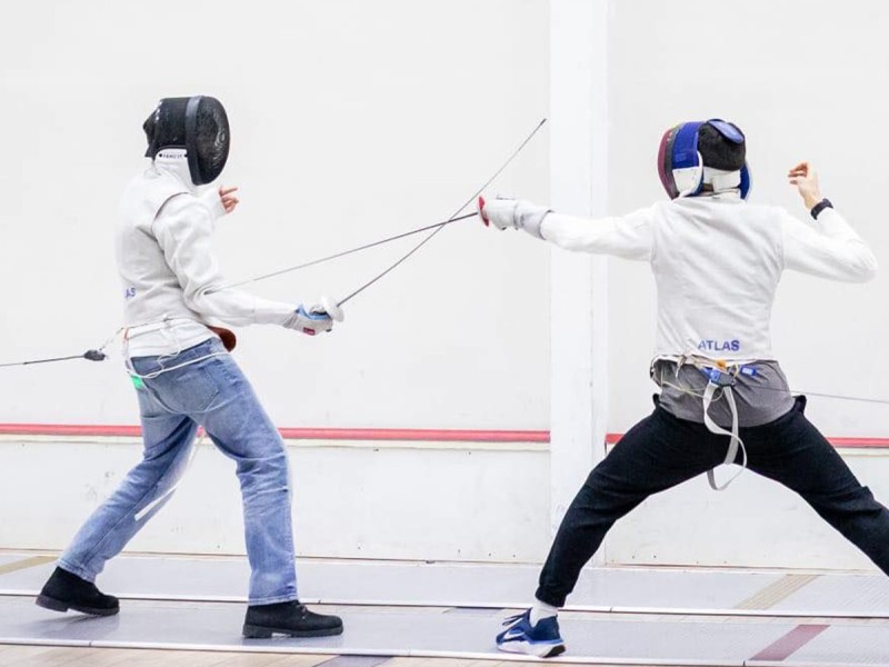 ,,En garde" la o scoala de scrima din Cluj-Napoca
