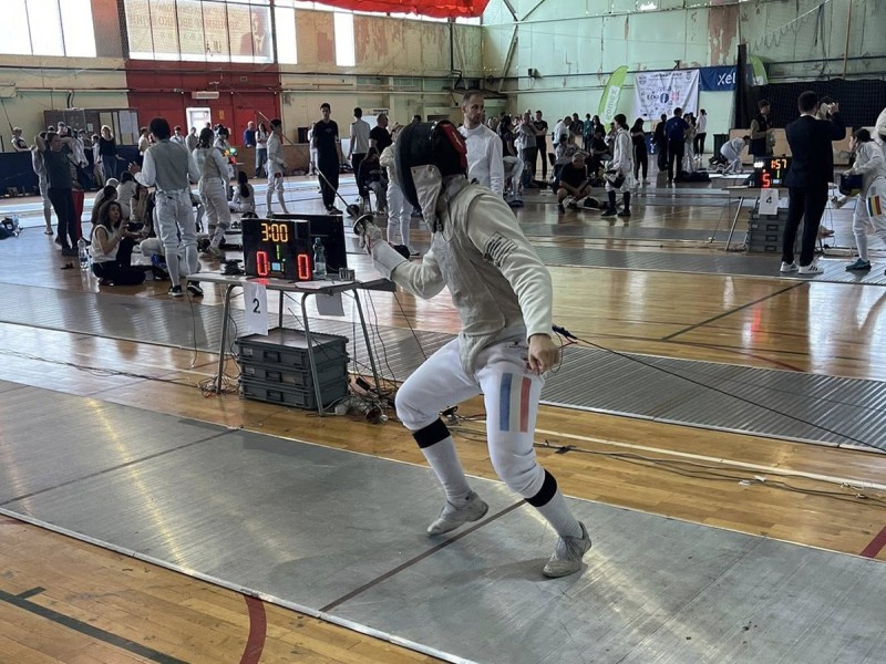 ,,En garde" la o scoala de scrima din Cluj-Napoca