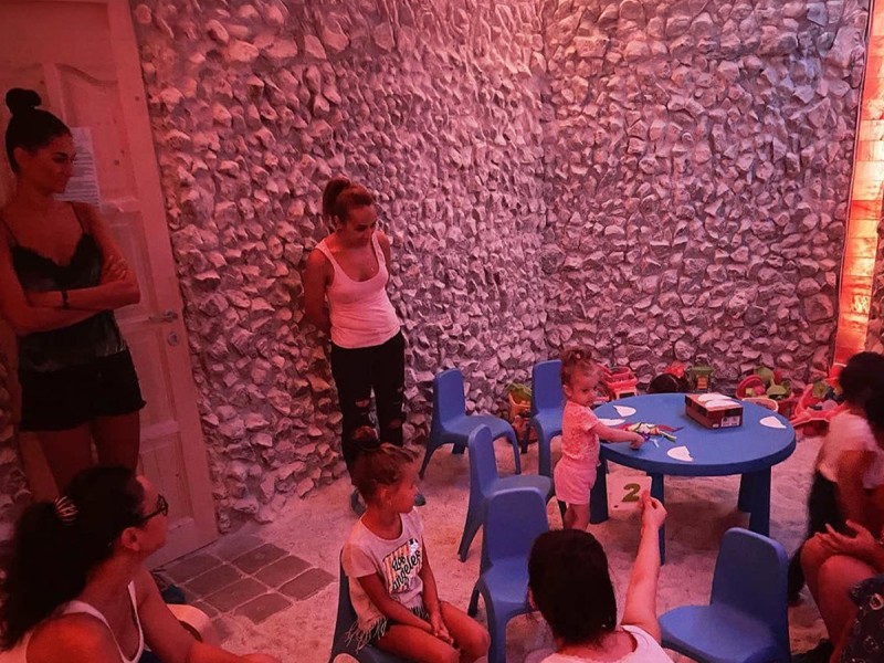 Relaxation and halotherapy in a salt cave in Bucharest