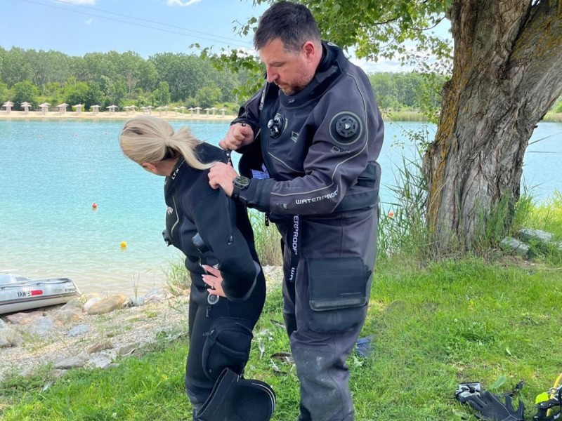 Dive with us and get an internationally recognised certification!