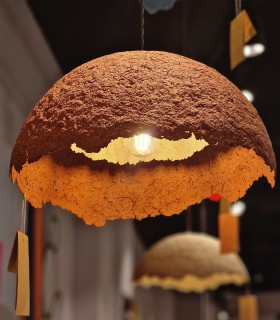 Lumina in familie – Atelier de lampi din papier maché, in Bucuresti