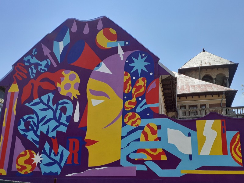 Tur de graffiti si arta murala, in Bucuresti