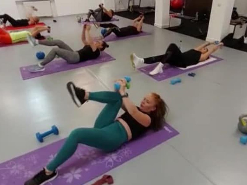 Antrenamente personale, kangoo jumps si functional training, in Voluntari