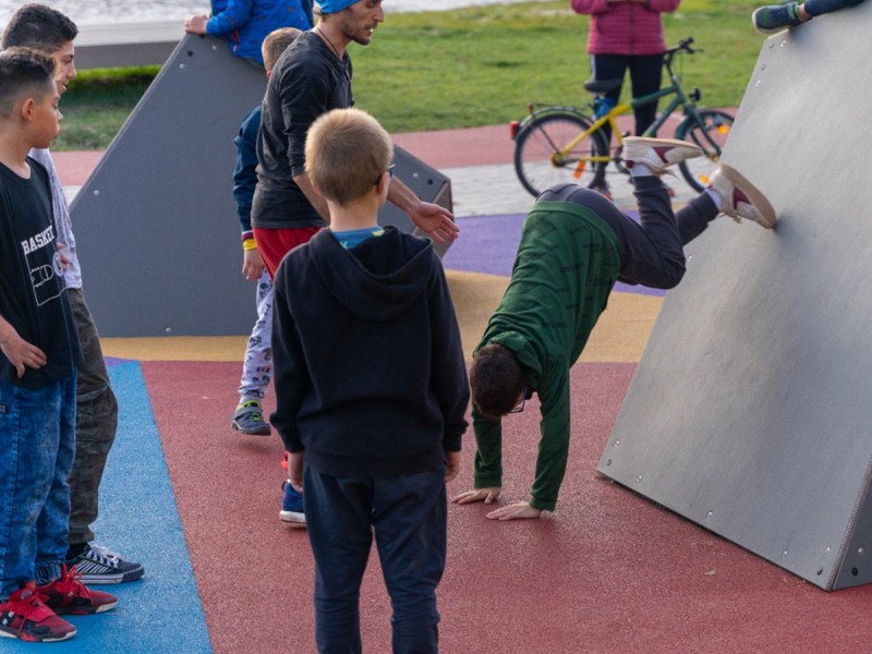 Invata tehnicile de baza ale parkour-ului intr-un antrenament practic, dinamic si sigur in Cluj