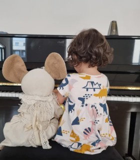 Ateliere de muzica si miscare pentru copii si parinti in Brasov