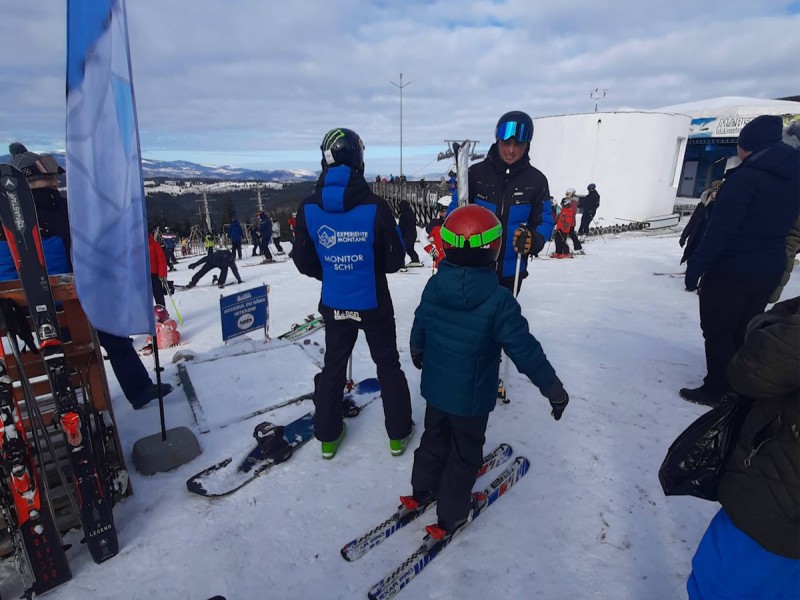 Experinte montane,tabara si cursuri individuale de ski pe partia Marisel Cluj