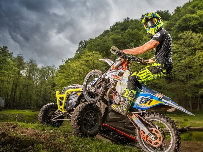 Choose to have fun on the enduro circuits for adults and children in Ploiesti