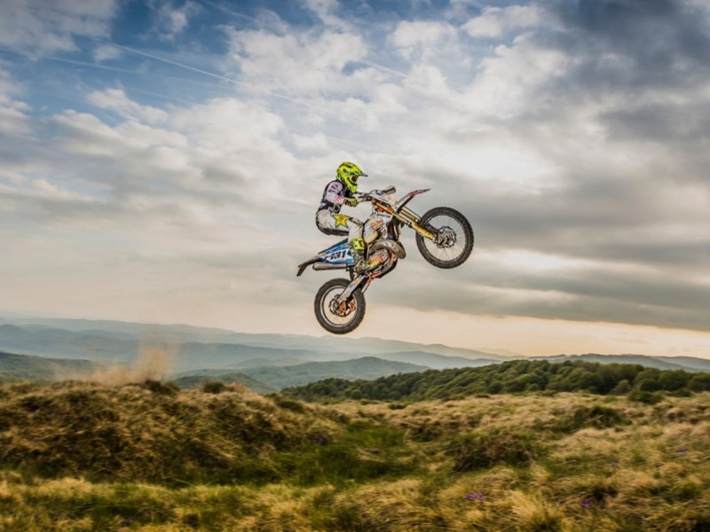 Choose to have fun on the enduro circuits for adults and children in Ploiesti