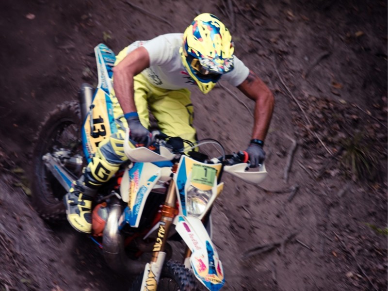 Alege sa te distrezi pe circuitele de enduro pentru adulti si copii in Ploiesti