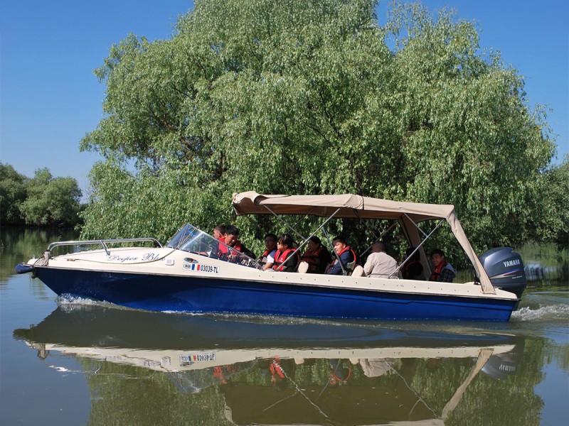 Discover the beauty of the Danube Delta with your family