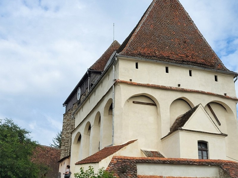Tour of the Saxon fortified churches in Sibiu, one day, with lunch at a local guesthouse