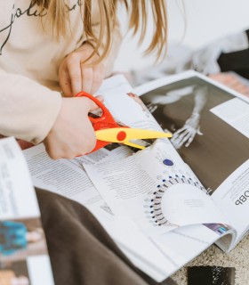 Collage workshop, personal development in Bucharest