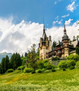 Discover Romania's history - day trip to Peles and Bran castles