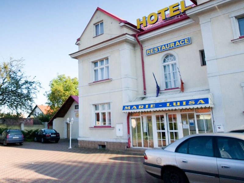 3 zile in Praga, pentru 2 persoane, cu mic dejun sau demipensiune, parcare auto Hotel Marie Luisa