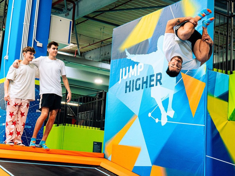Discover freedom in motion with indoor and outdoor parkour—jump, run, and push your limits in Iasi