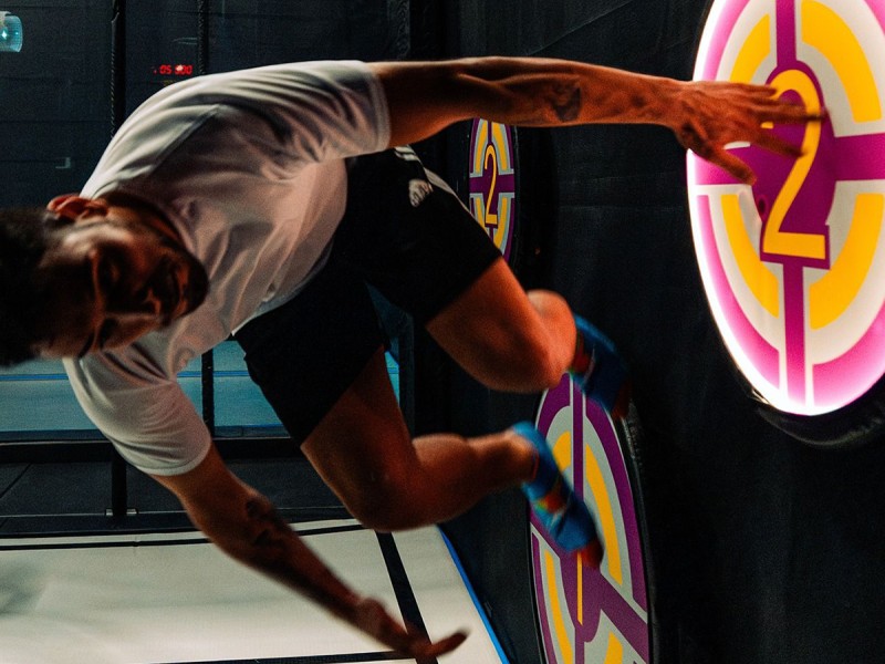 Creste adrenalina printr-o experienta de parkour in doi,indoor si outdoor in Iasi