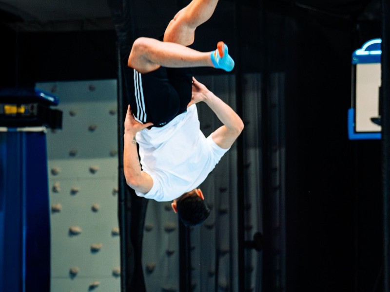 Discover freedom in motion with indoor and outdoor parkour—jump, run, and push your limits in Iasi