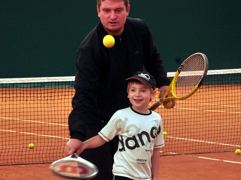 Tennis lessons for everyone in Bucharest