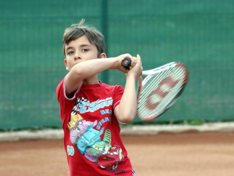 Tennis lessons for everyone in Bucharest