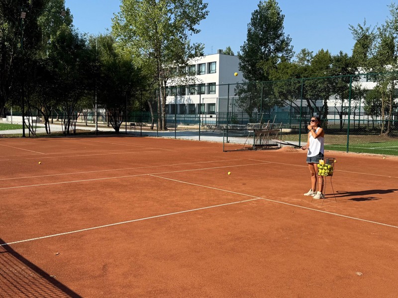 Tennis lessons for everyone in Bucharest