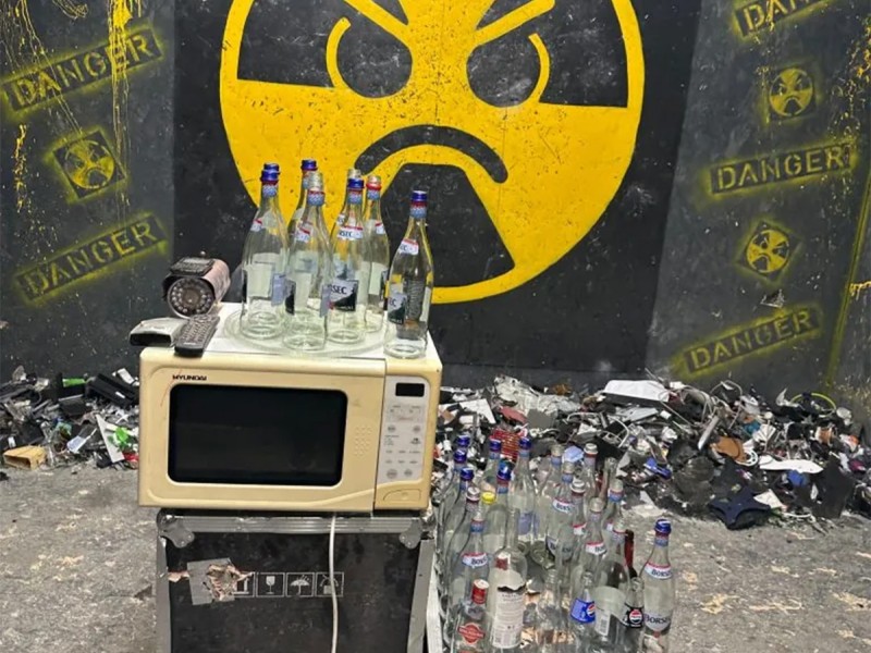 Hai sa spargem! Rage Room in Bucuresti