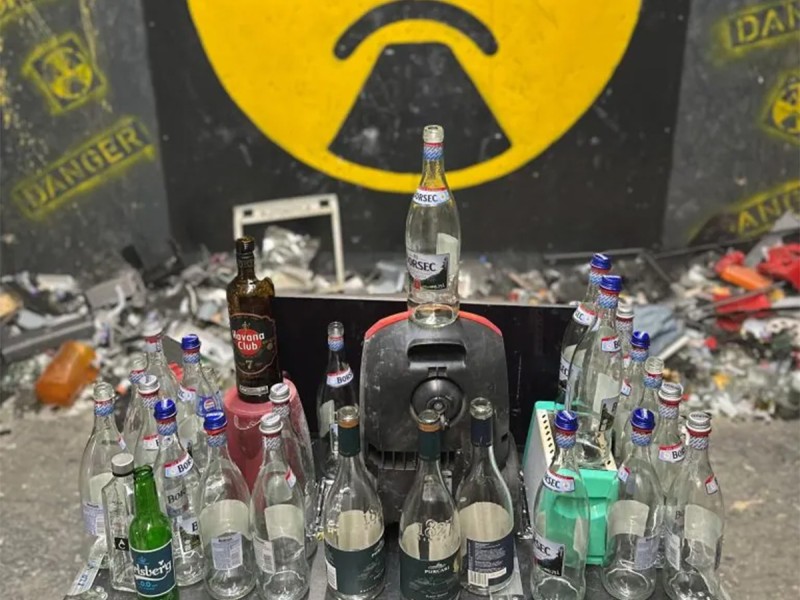 Hai sa spargem! Rage Room in Bucuresti
