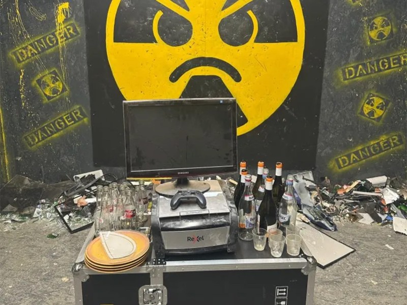 Hai sa spargem! Rage Room in Bucuresti