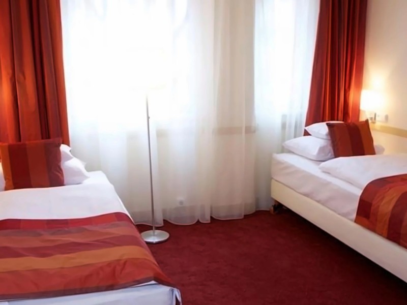 3 days for 2 people with breakfast at the 4-star Budapest City Inn Hotel