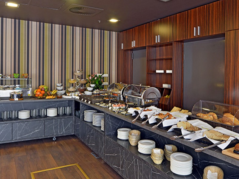 3 days for 2 people with breakfast at the 4-star Budapest City Inn Hotel