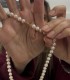 Learn how to create a pearl necklace in a practical and elegant course, in Bucharest