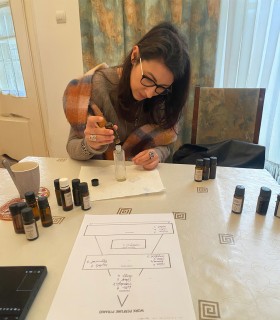VIP perfume workshop: Create your own perfume from rare essences
