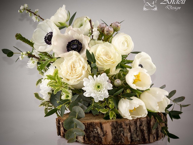 Rediscover your balance and creativity in a floral workshop designed for relaxation, in Bucharest
